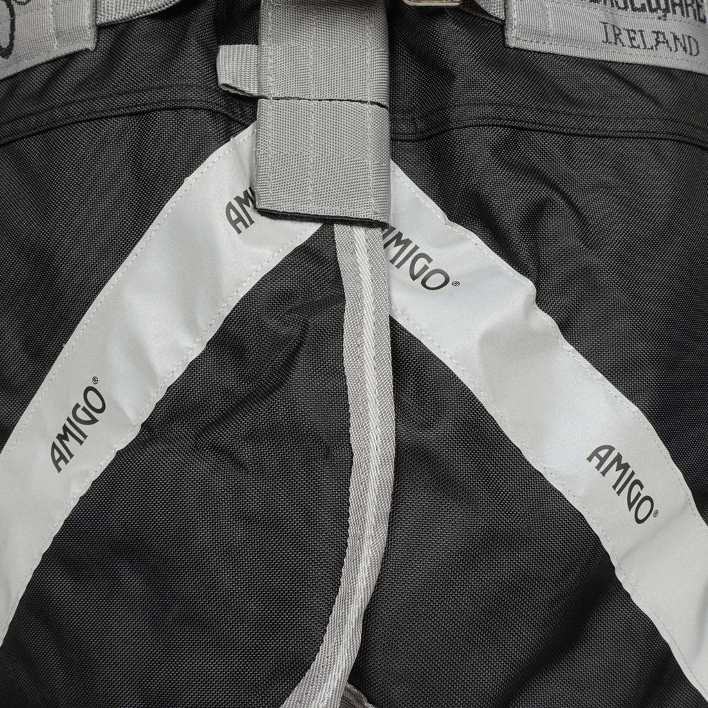 Amigo Bravo 12XL Original Turnout Medium 250g Black/Titanium Grey