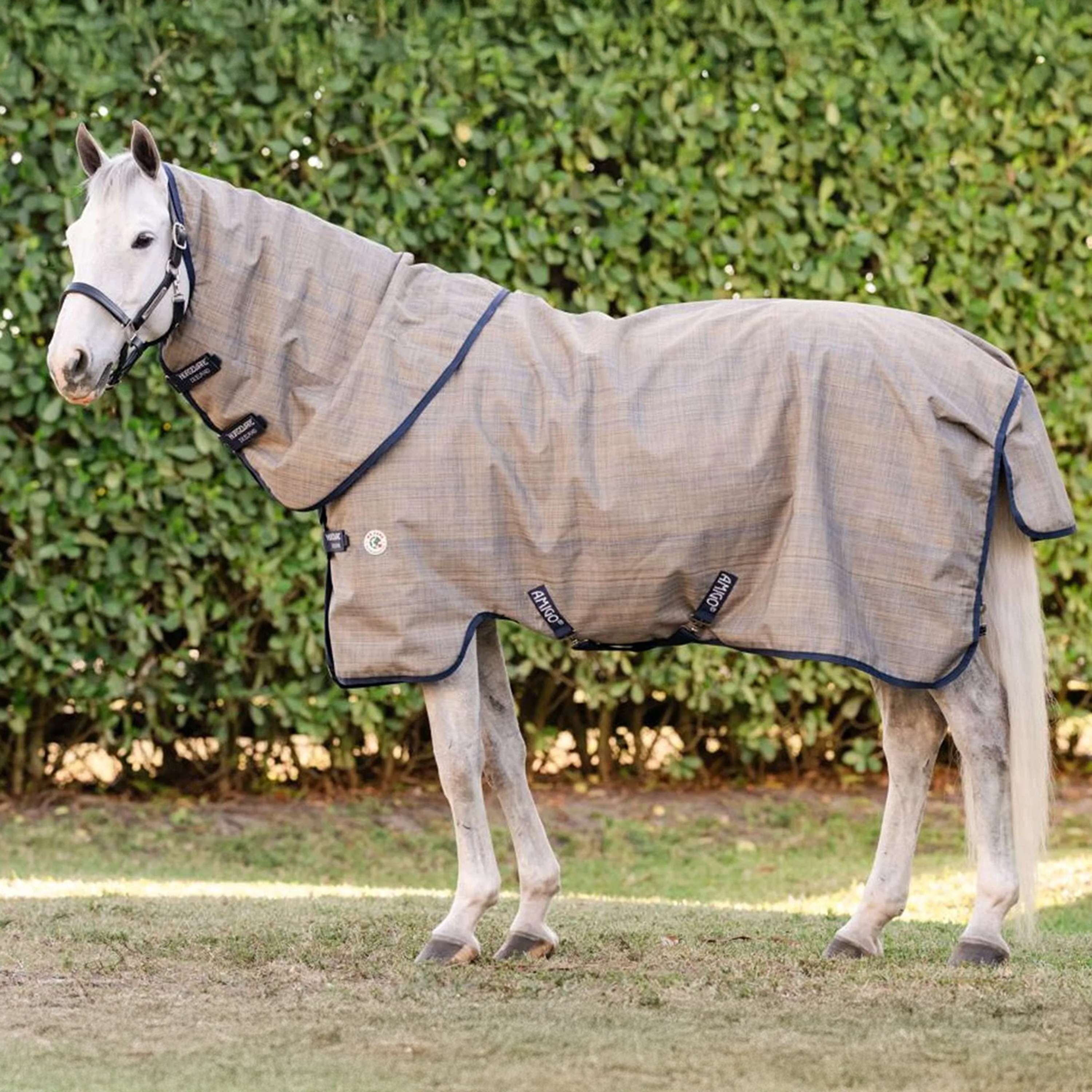 Amigo Chemise Turnout 900D Revive Plus 50g