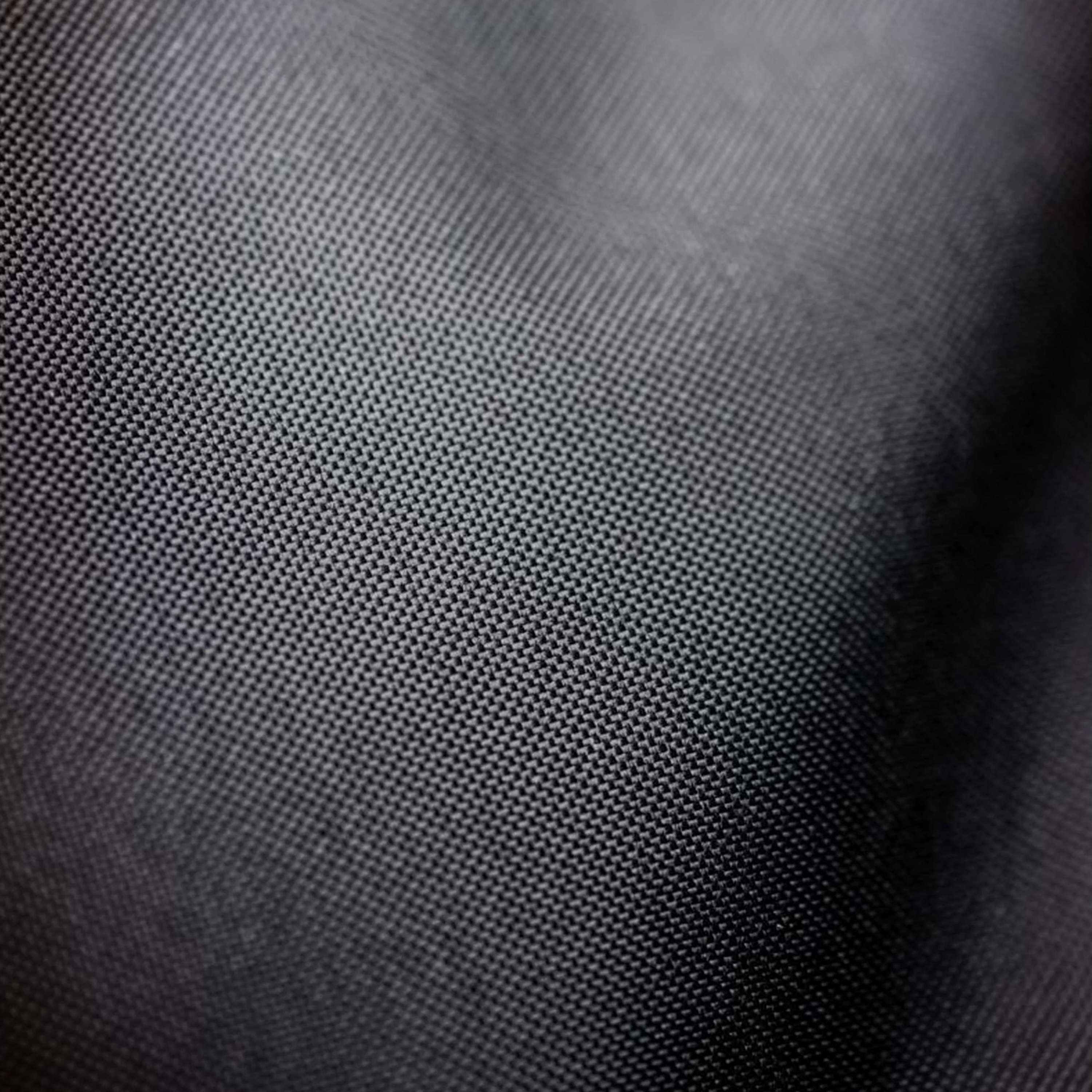 Amigo Wug Turnout 1200D 50g Noir/Gris Titane/Argent