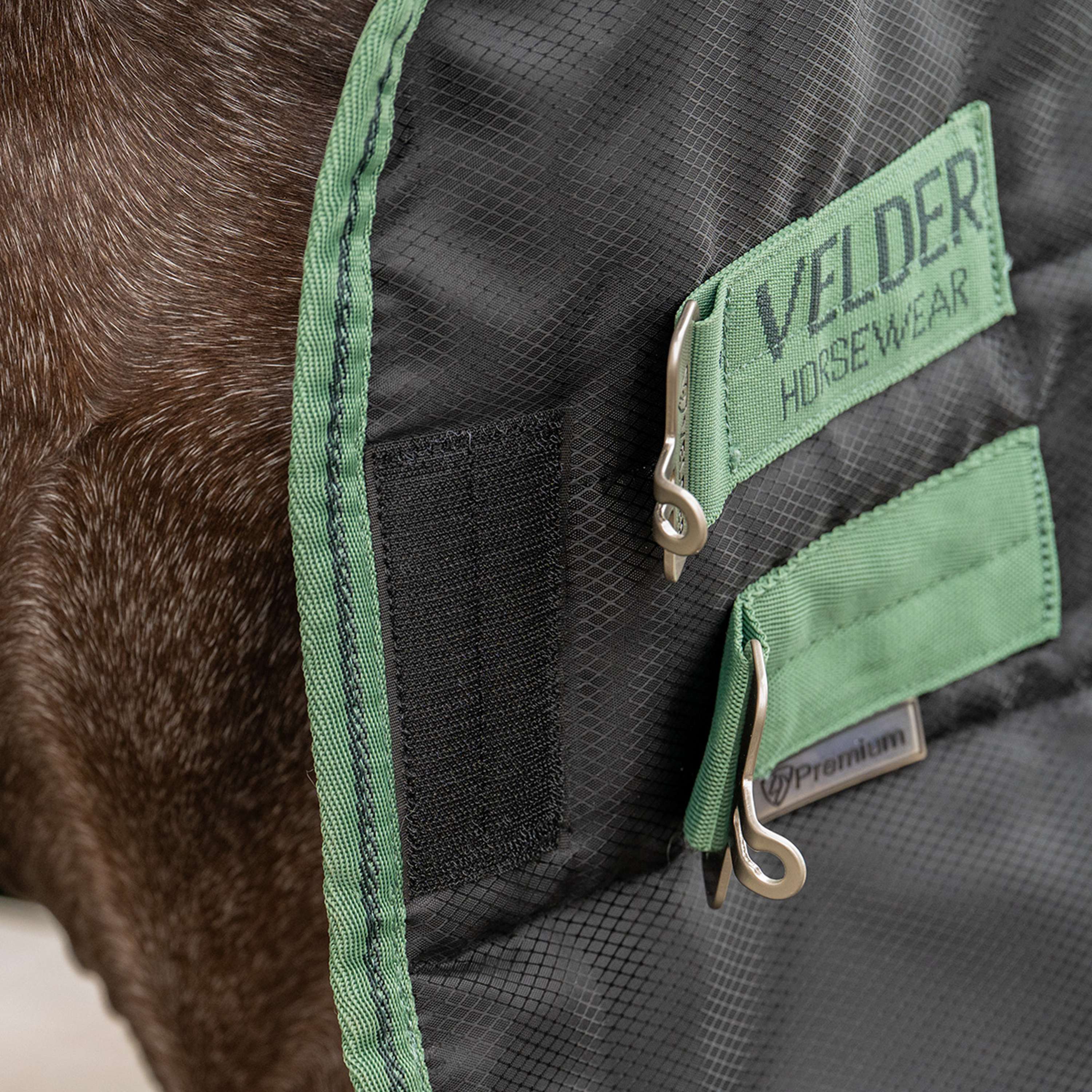 Velder Horsewear Premium Couverture d'Écurie 210D 100g Noir