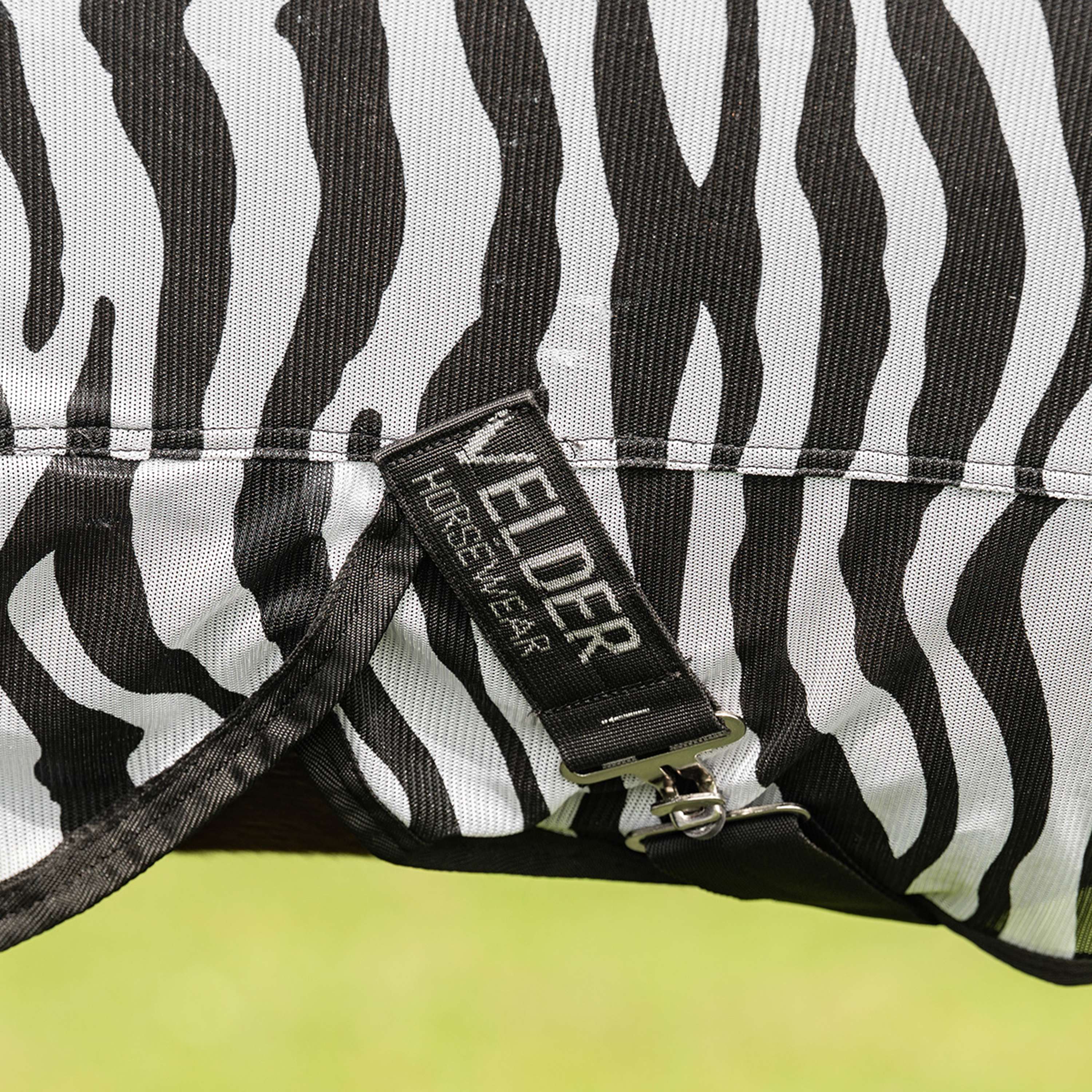 Velder Horsewear Essentials Couverture Anti-Mouches avec Couvre-cou Zebra Noir/Blanc