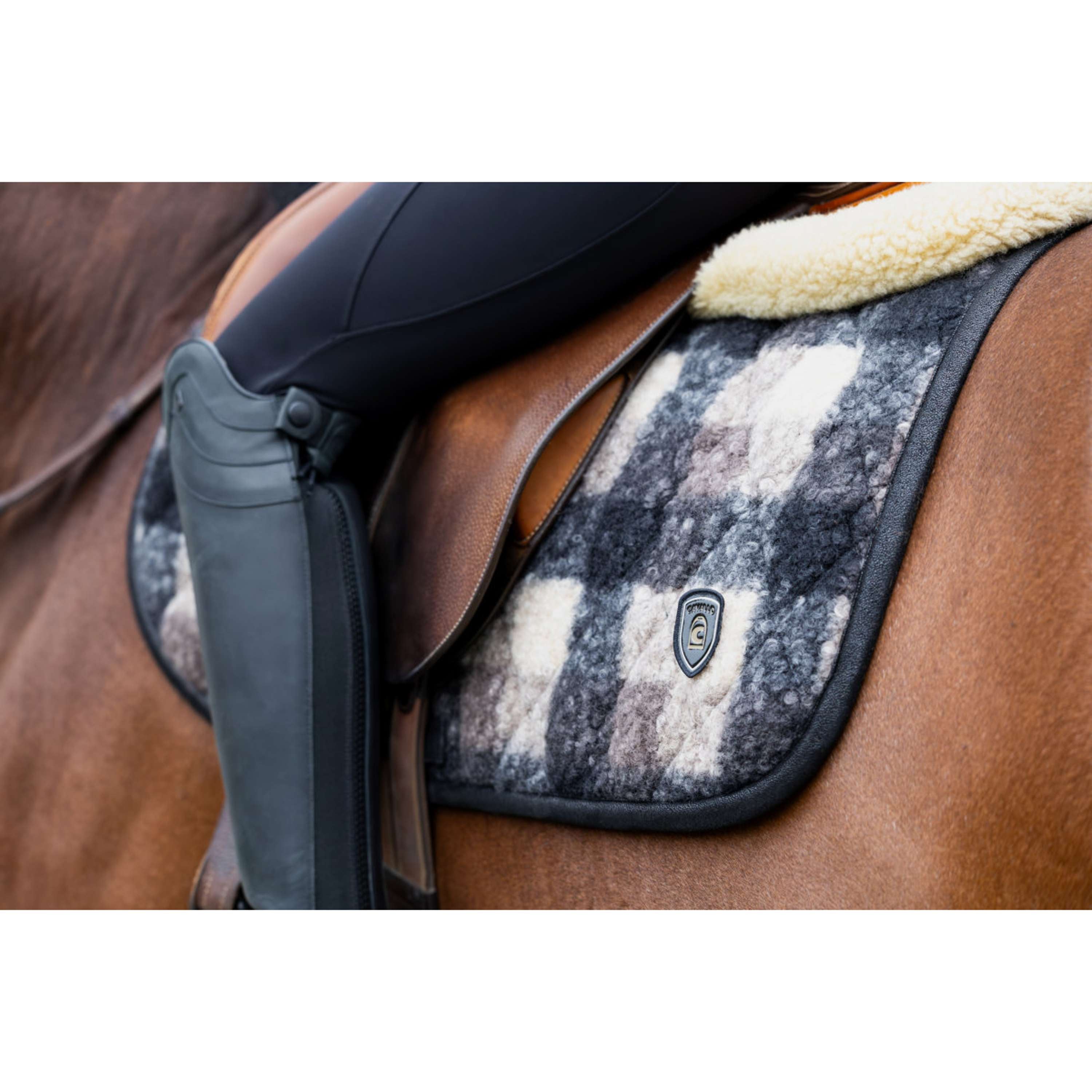 Cavallo Tapis de Selle Cavallevie Polyvalent Carreau