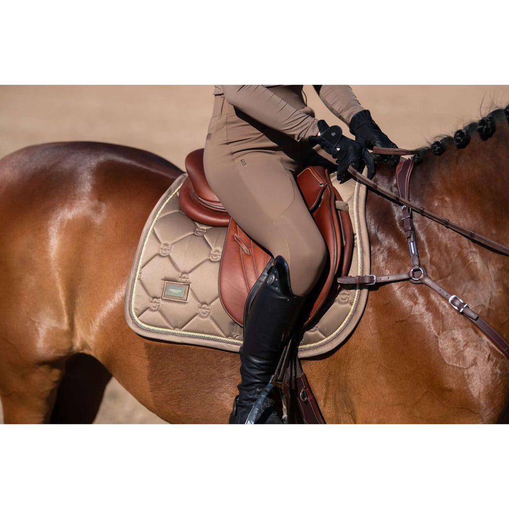 Equestrian Stockholm Tapis de Selle de Saut Champagne
