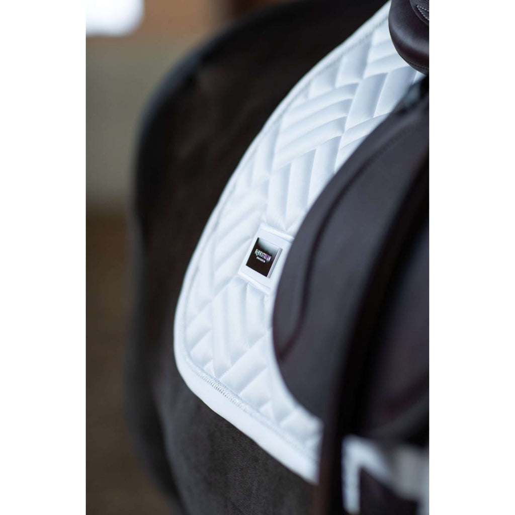 Equestrian Stockholm Tapis de Selle Modern de Saut White Silver