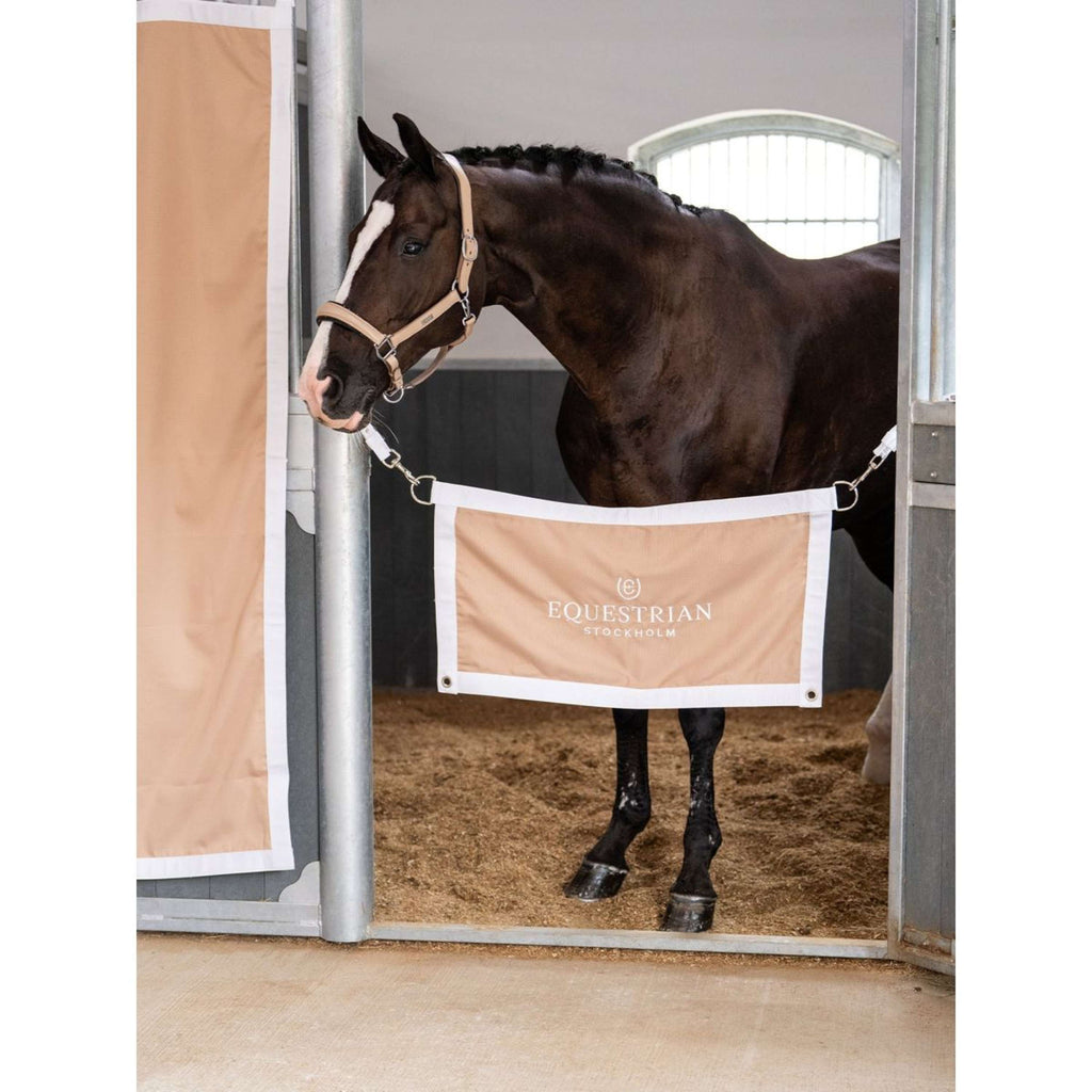 Equestrian Stockholm Tenture de Box Sable