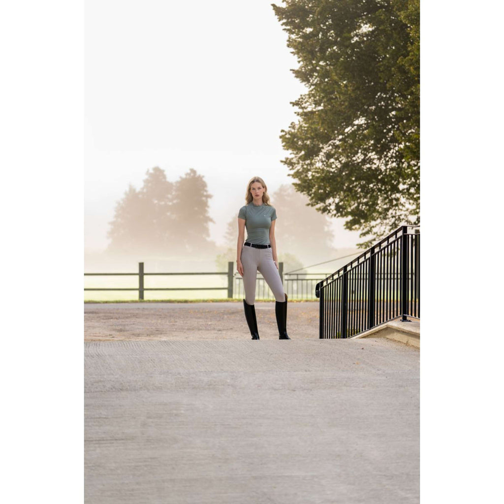 Equestrian Stockholm Chemise Dynamic Short Sleeve Pistachio White