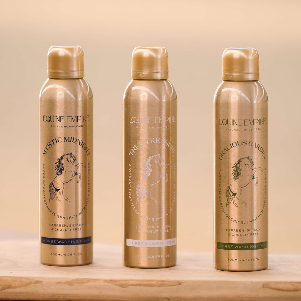 Imperial Riding Mousse de Lavage IRHEquine Empire Pomegranate