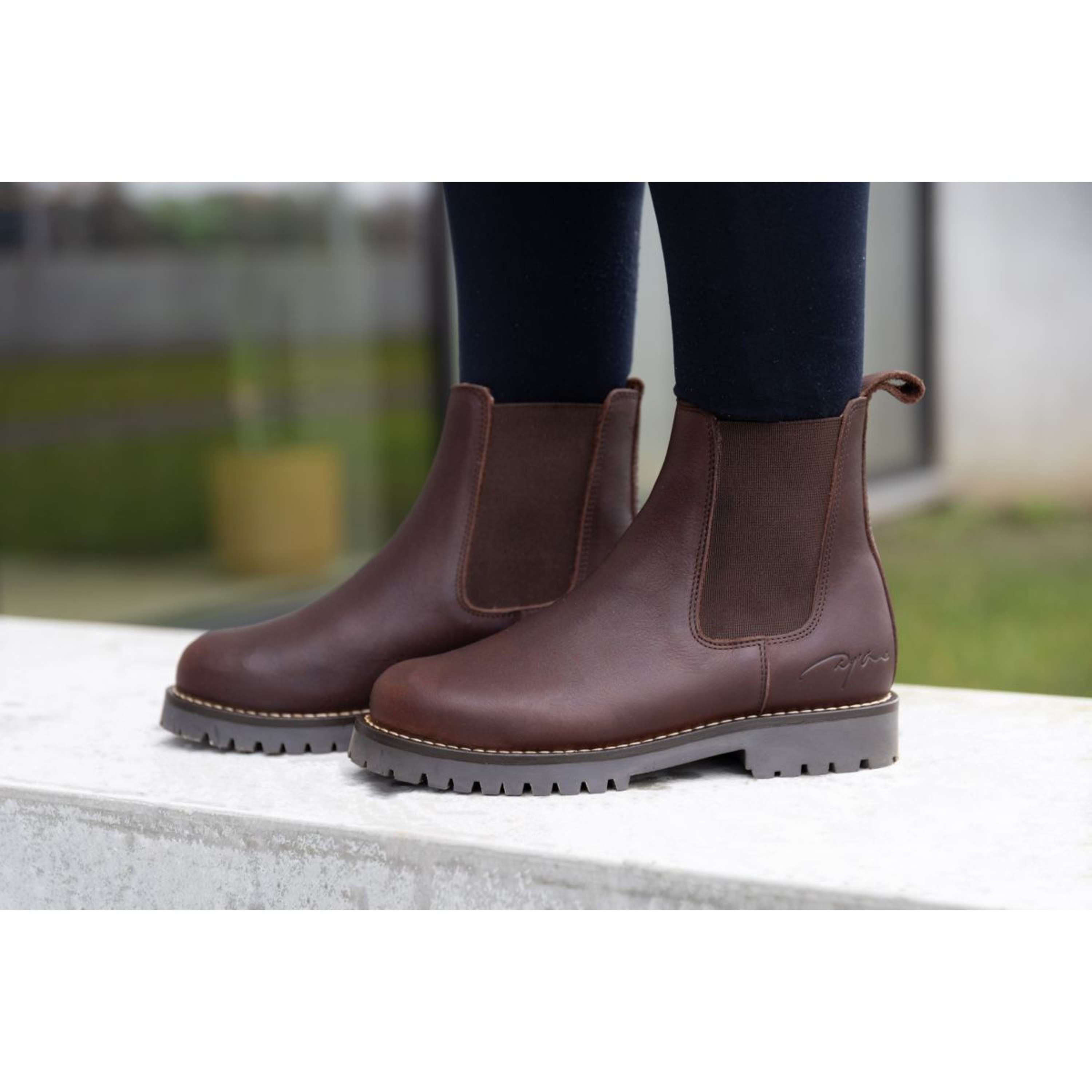 Dyon Chelsea Boots Marron