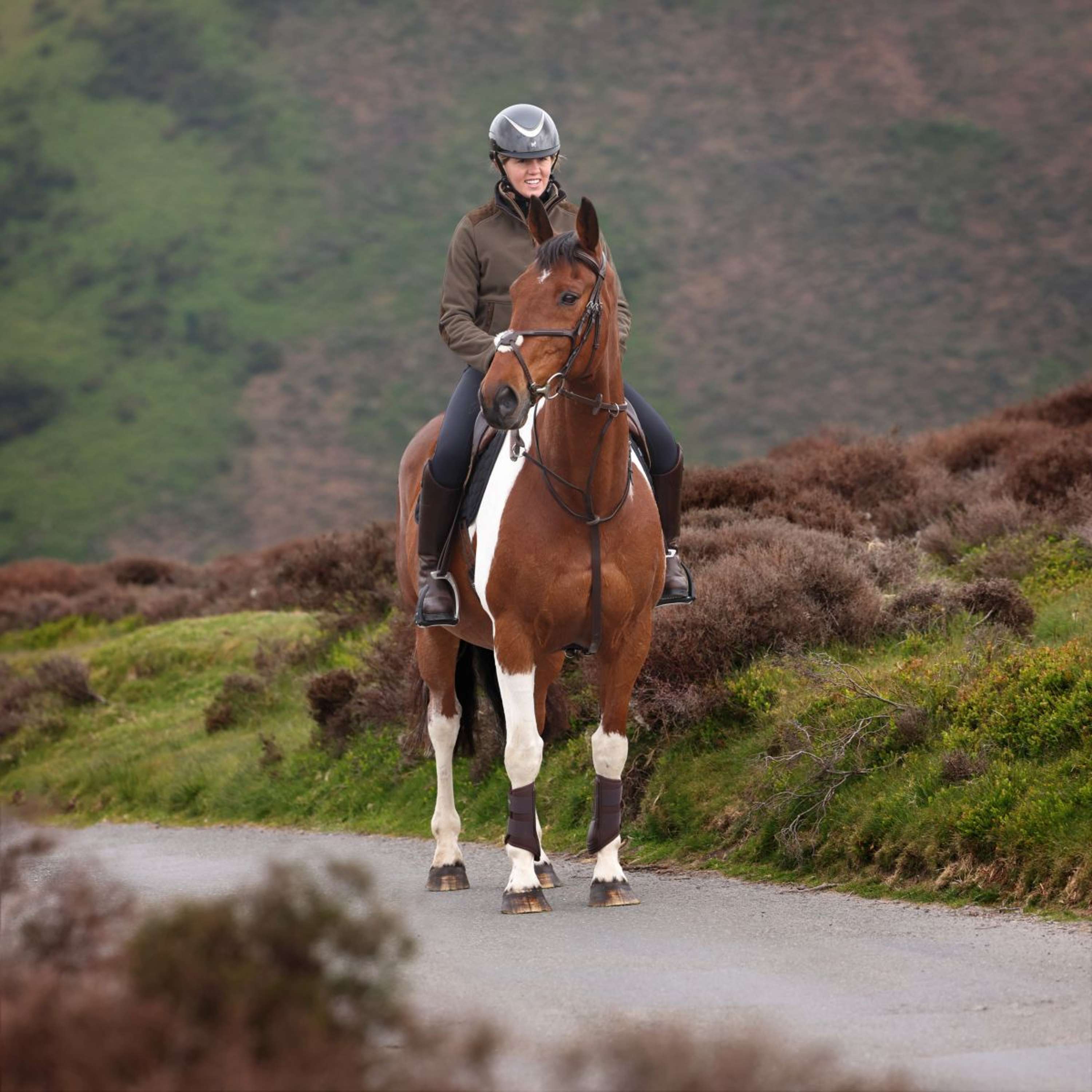 Aubrion by Shires Pull Heritage Fleece Olive foncé